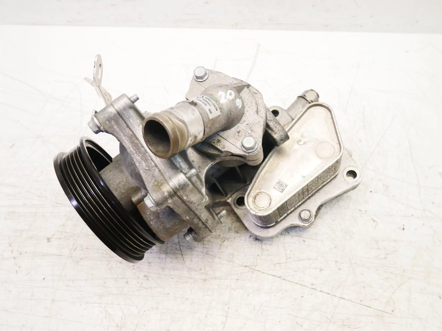 Bomba de agua Opel Astra K 1.4 Turbo LE2 D14XFT 12678774