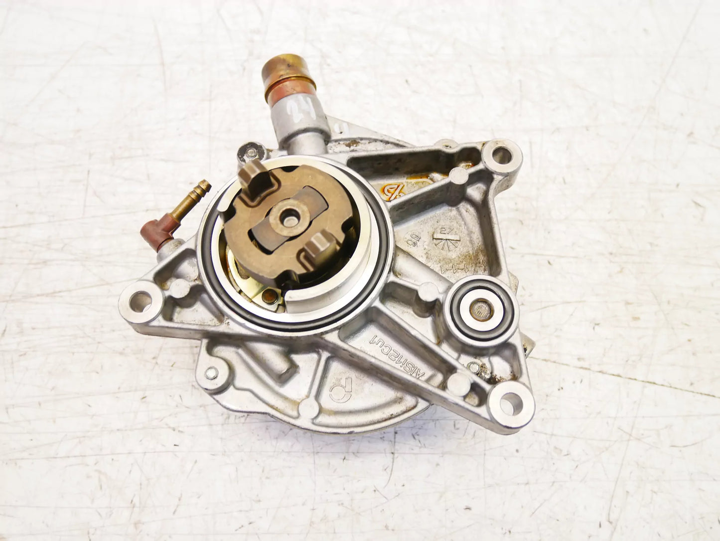 Bomba de vacío Porsche 4,8 S M48.01 M48 48.01 94811005003