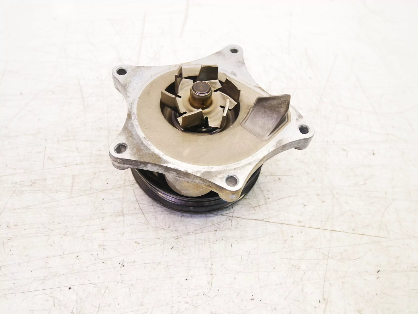 Bomba de agua Opel Astra K Cruze 1.4 Turbo LE2 D14XFT B14XFT 12635767