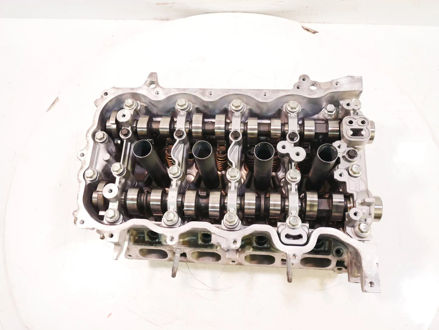 Culata rectificada defecto Toyota Yaris P13 1.5 gasolina 2NR-FKE 2NR A5183