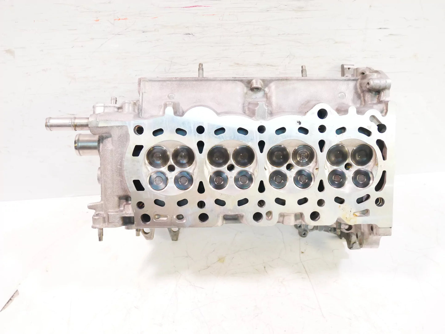 Culata rectificada defecto Toyota Yaris P13 1.5 gasolina 2NR-FKE 2NR A5183
