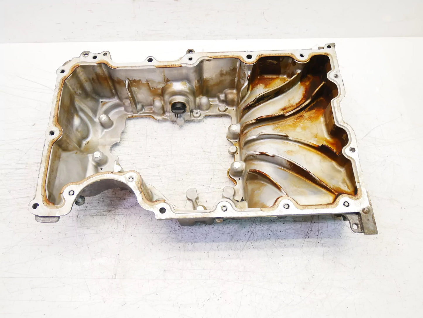 La Parte Superior Del Cárter De Aceite Opel Chevrolet 1,4 LE2 D14XFT B14XFT 0