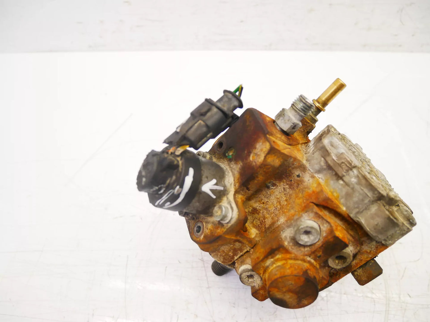 Bomba de alta presión Volvo C30 533 1.6 D D4164T 0445010102 9683703780