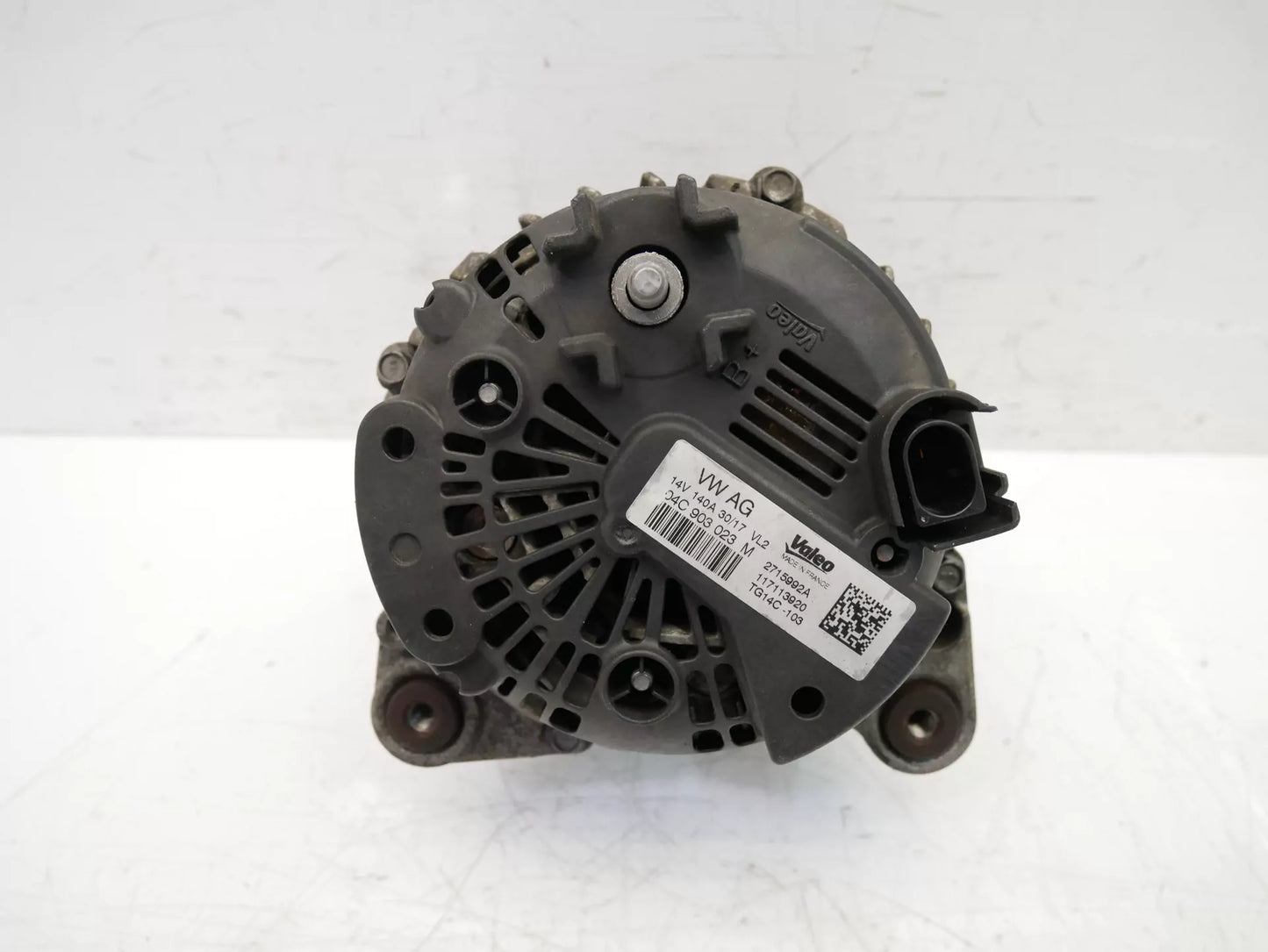 Alternador Audi A3 8V 1.5 TFSI gasolina DADA DAD 04L903023M