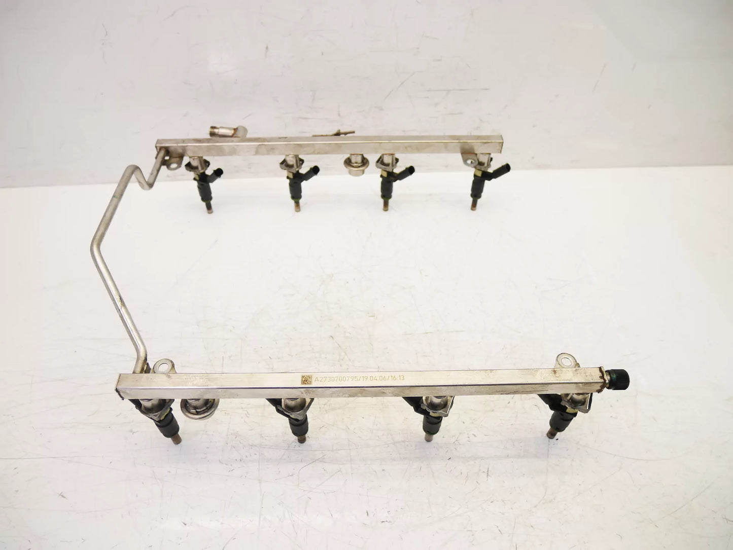 Rampa inyectora Mercedes-Benz 4.7 GL 450 M 273.923 A2730700795 A2720780249