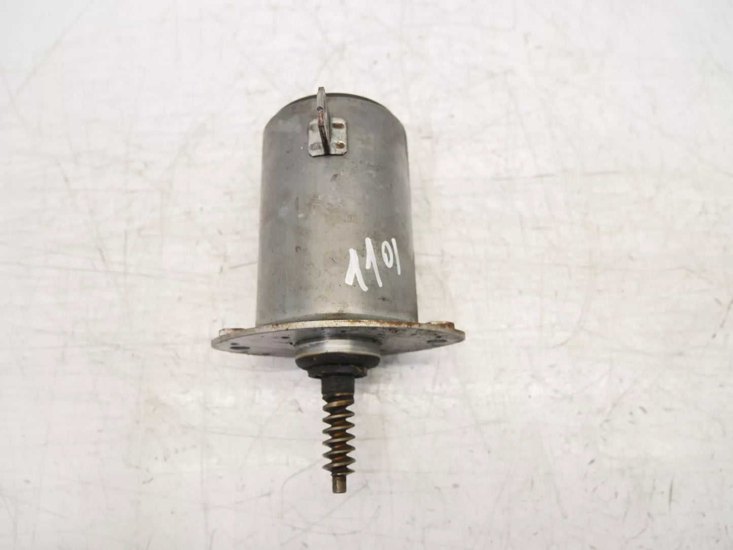 Actuador BMW Serie 3 E90 E91 E92 E93 2.5 325 i N52B25A 7518204