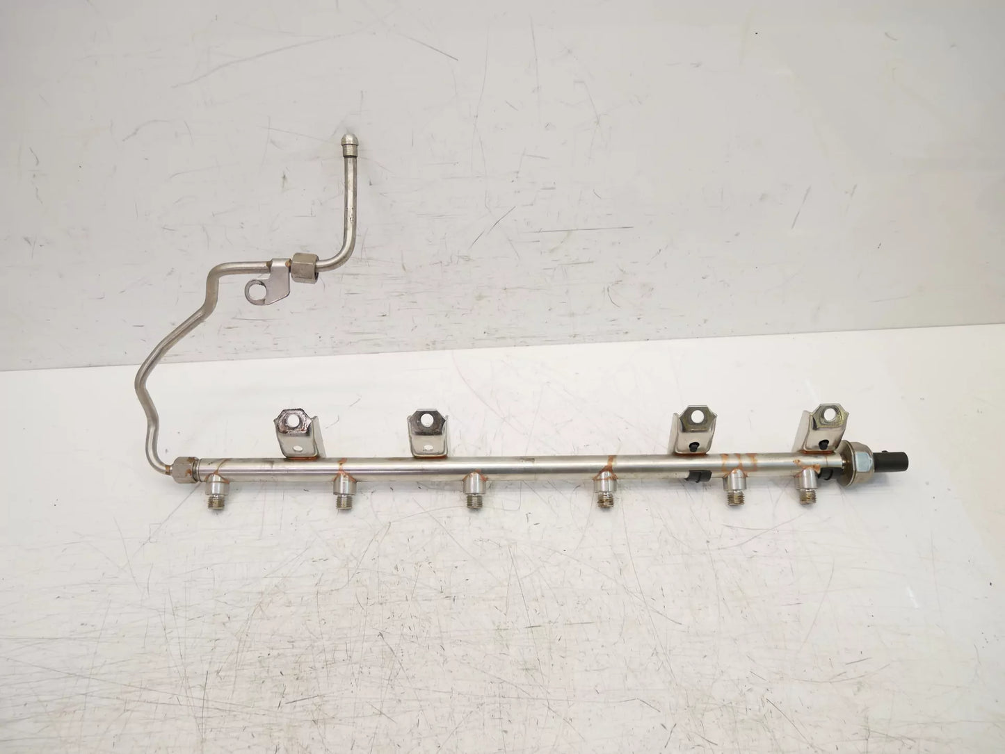 Rampa inyectora BMW Serie 3 E90 E91 E92 E93 3.0 i 330 N53B30A N53 7261103