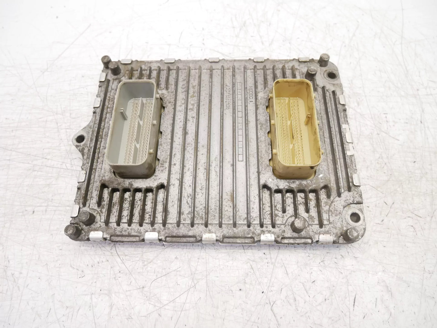 Unidad de control Dodge RAM 1500 5.7 V8 gasolina EZH P05150855AC