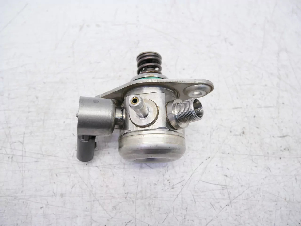 Bomba de combustible Mercedes-Benz 1,6 M 270.910 A2700700501