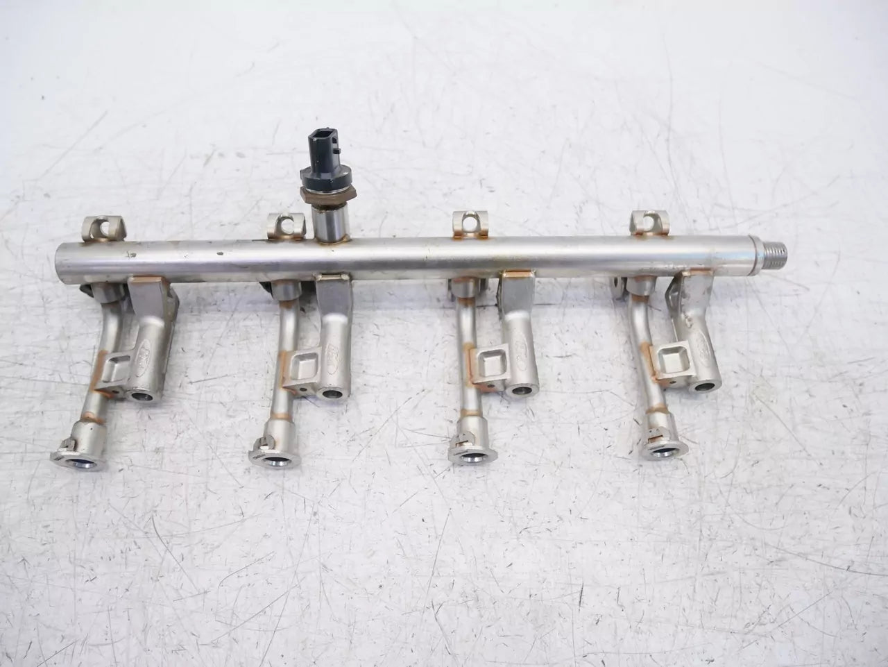Rampa de inyectores Ford 1,5 EcoBoost M9DA M9DB DS7G-9D280-DC