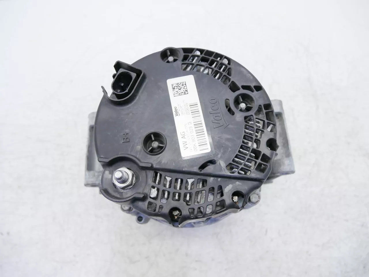 Alternador Audi 2,0 40 TFSI DKZB DKZ 06K903023G