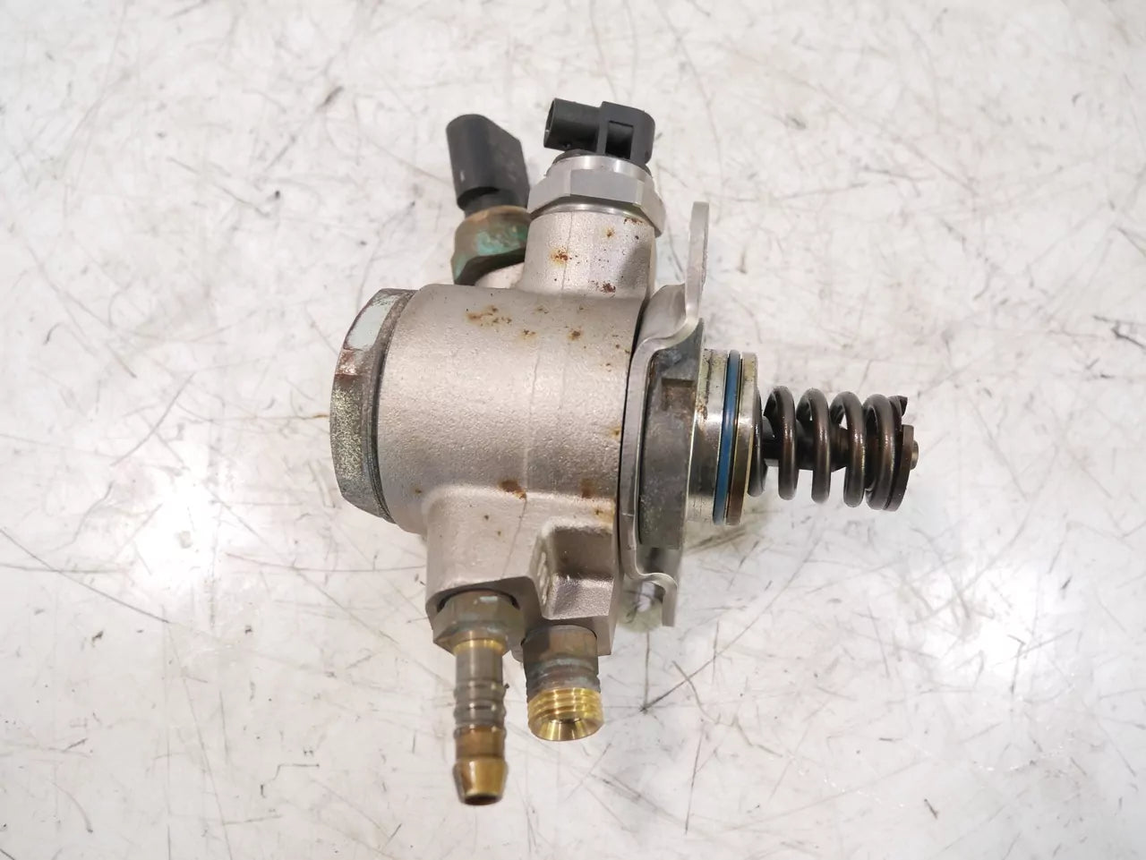 Bomba de combustible Audi 3,0 TFSI CTU CTUA CTUB CTUC 06E906051K