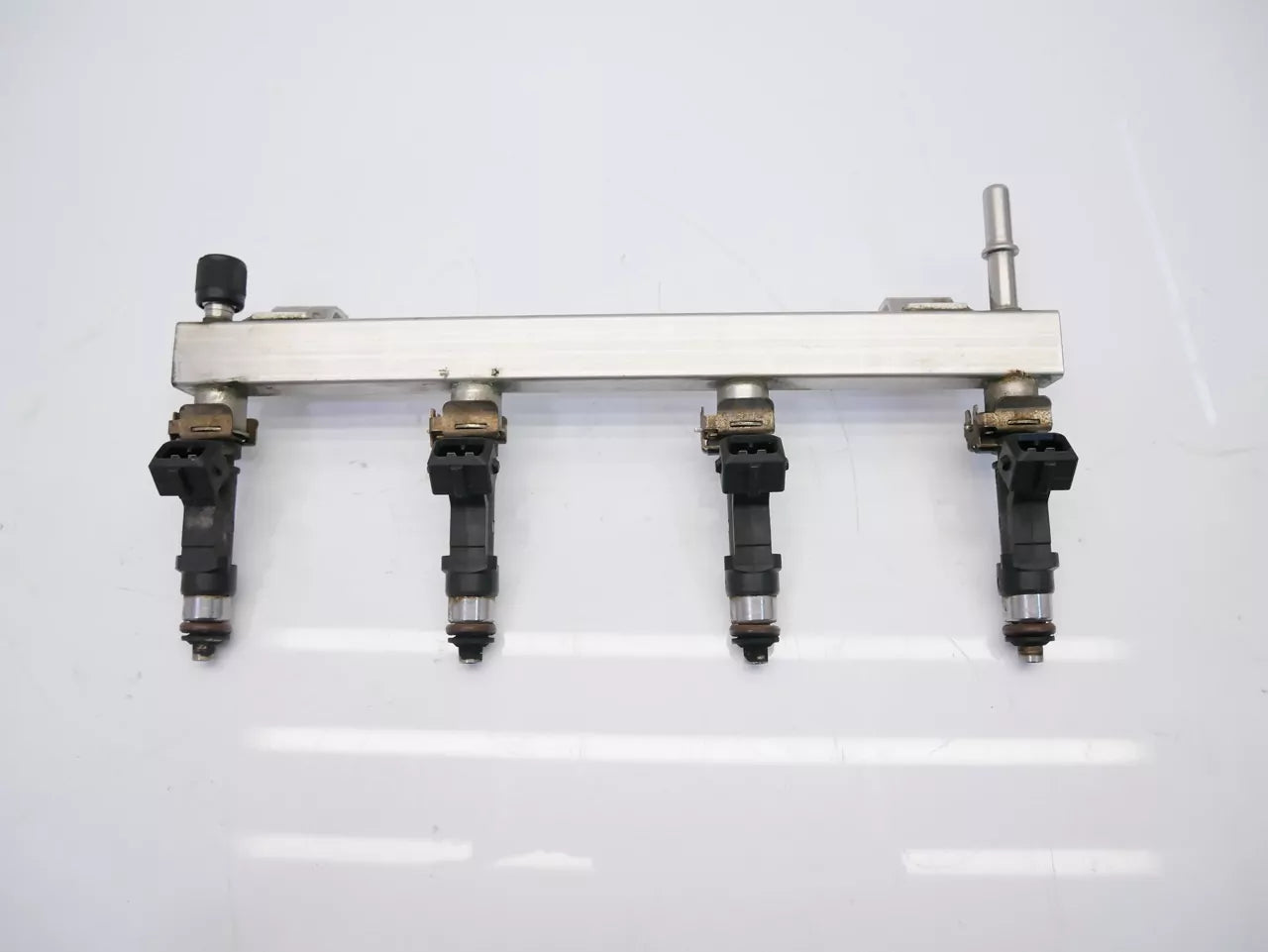 Rampa de inyectores Opel 1,2 A12XER LDC a 55562258