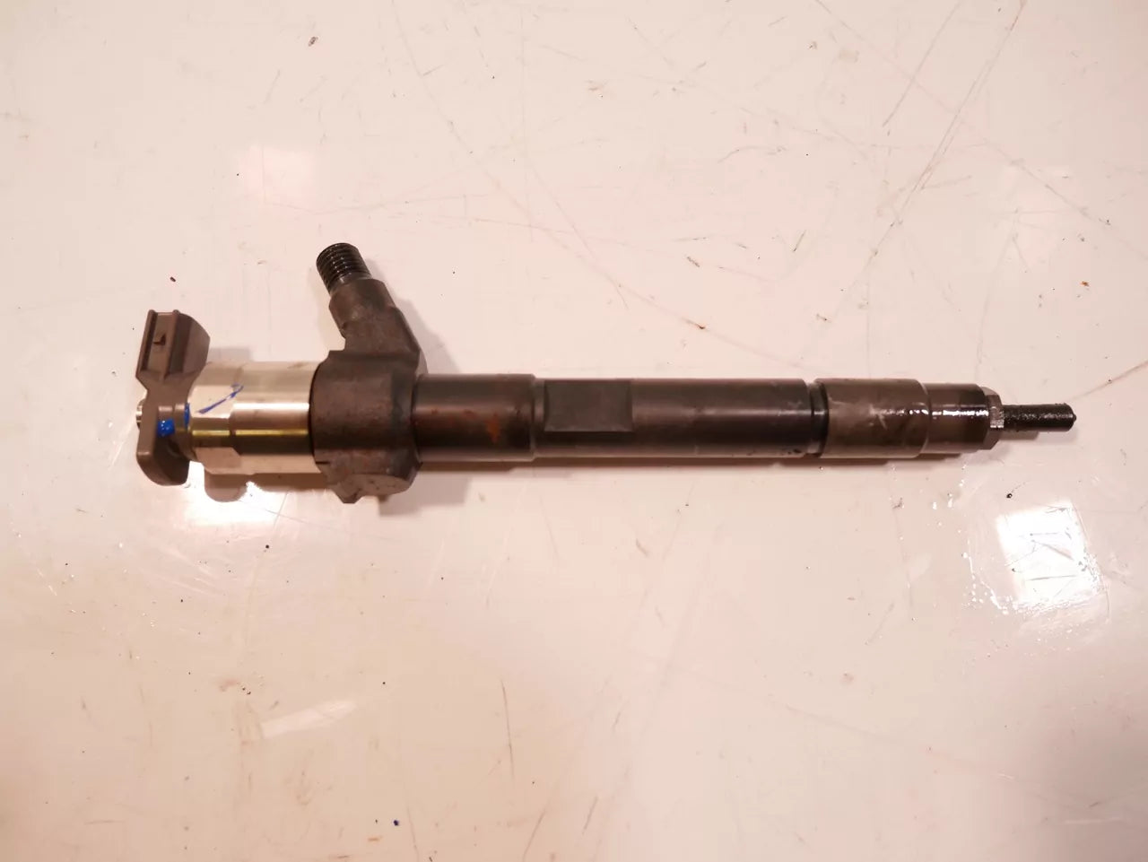 Inyector Boquilla de inyección Mitsubishi 2,4 DI-D Diesel 4N15 1465A439