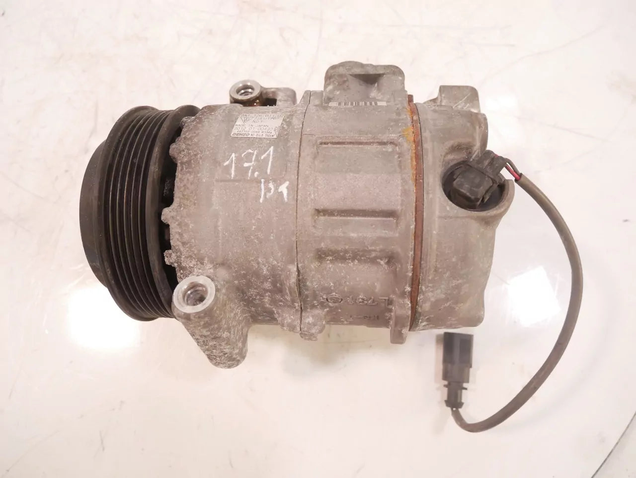 Compresor de aire acondicionado – Porsche 3,4 Carrera MA1.04 MA104 9A112601102