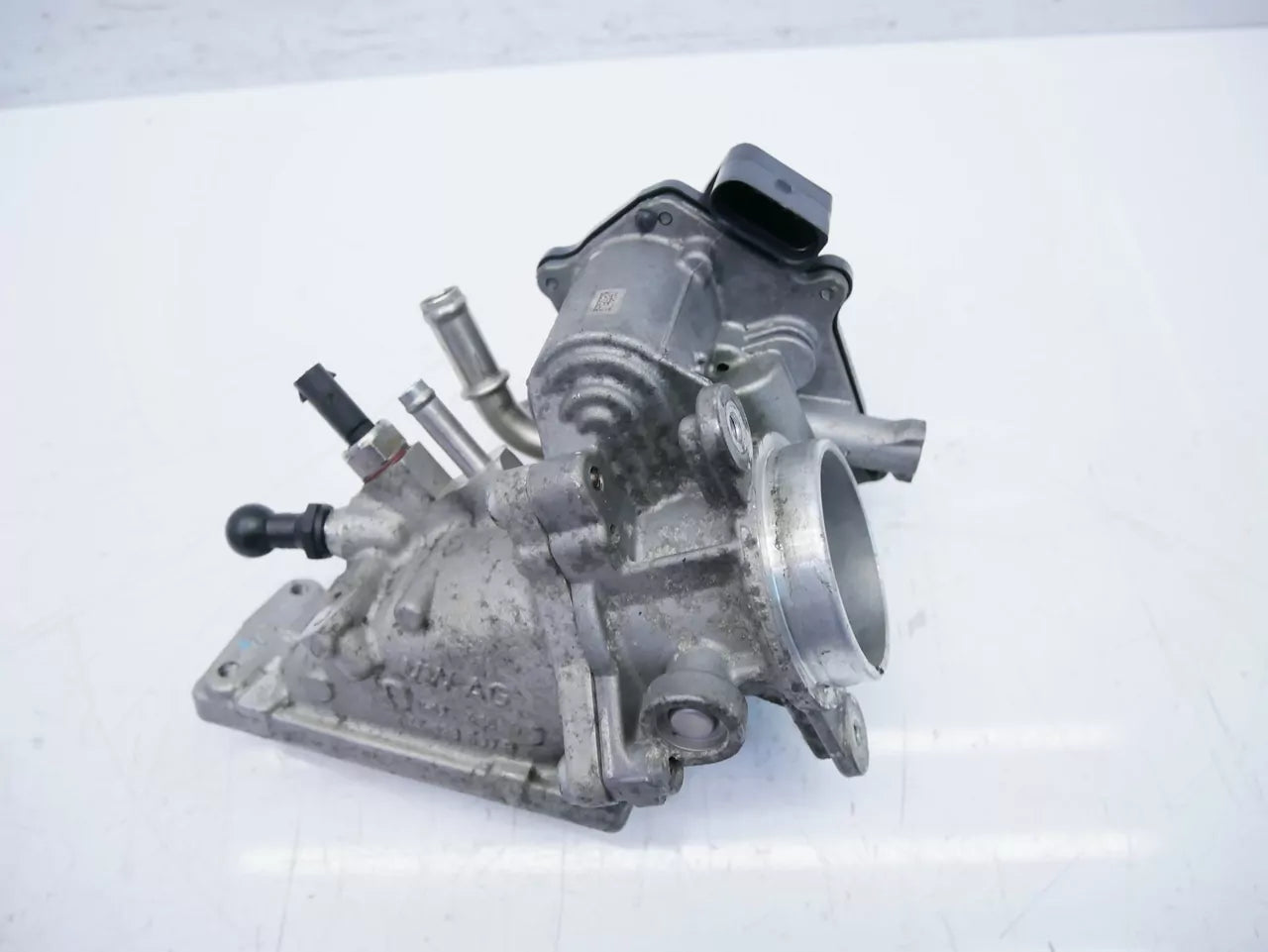Válvula EGR Audi Seat Skoda Volkswagen 1,6 TDI CLHA 04L128637B