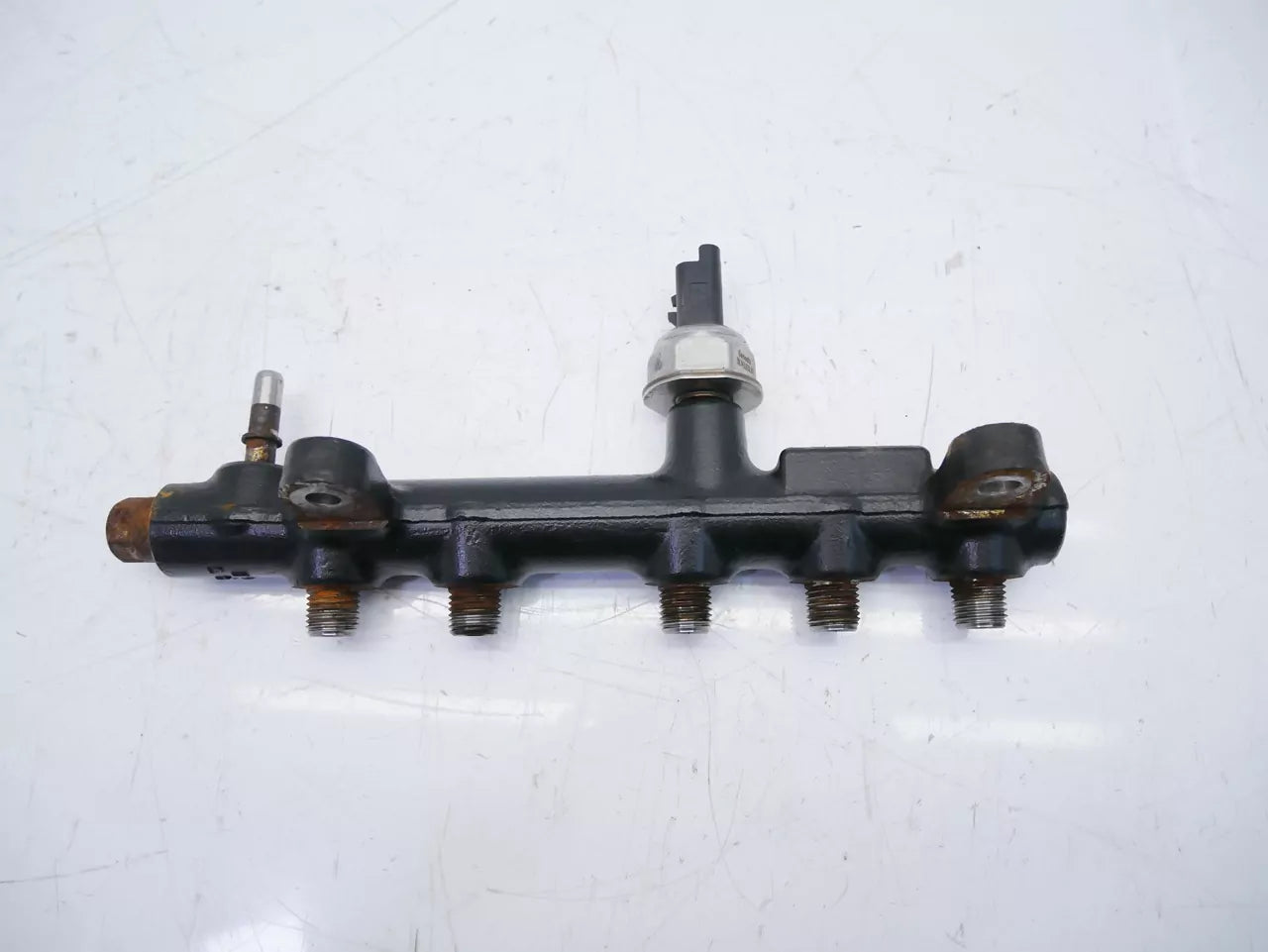 Rampa inyectora Peugeot 2,0 BlueHDi DW10FE AHK 9674300080