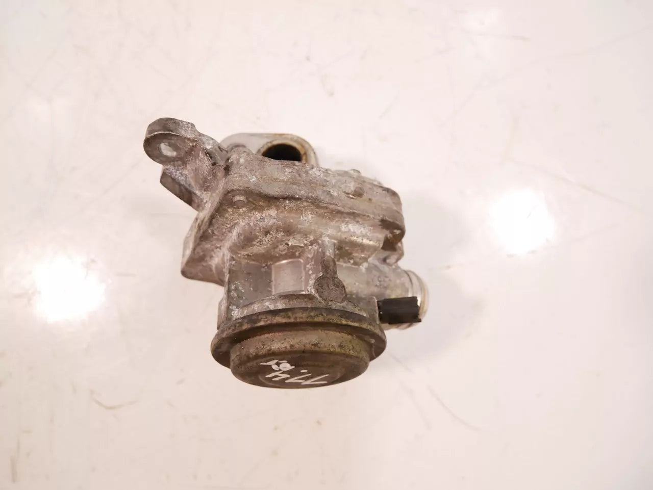 Válvula EGR Mercedes-Benz 6,2 C 63 AMG M156.985 156.985 A1561400960