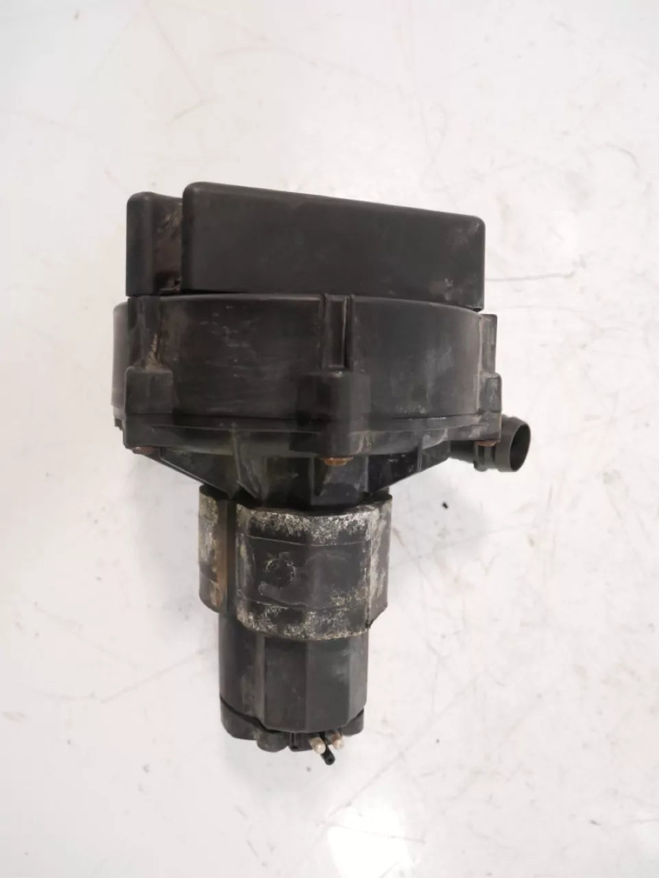 Bomba de aire secundaria Mercedes-Benz SL R230 500 5.0 V8 M113.963 A0001403785