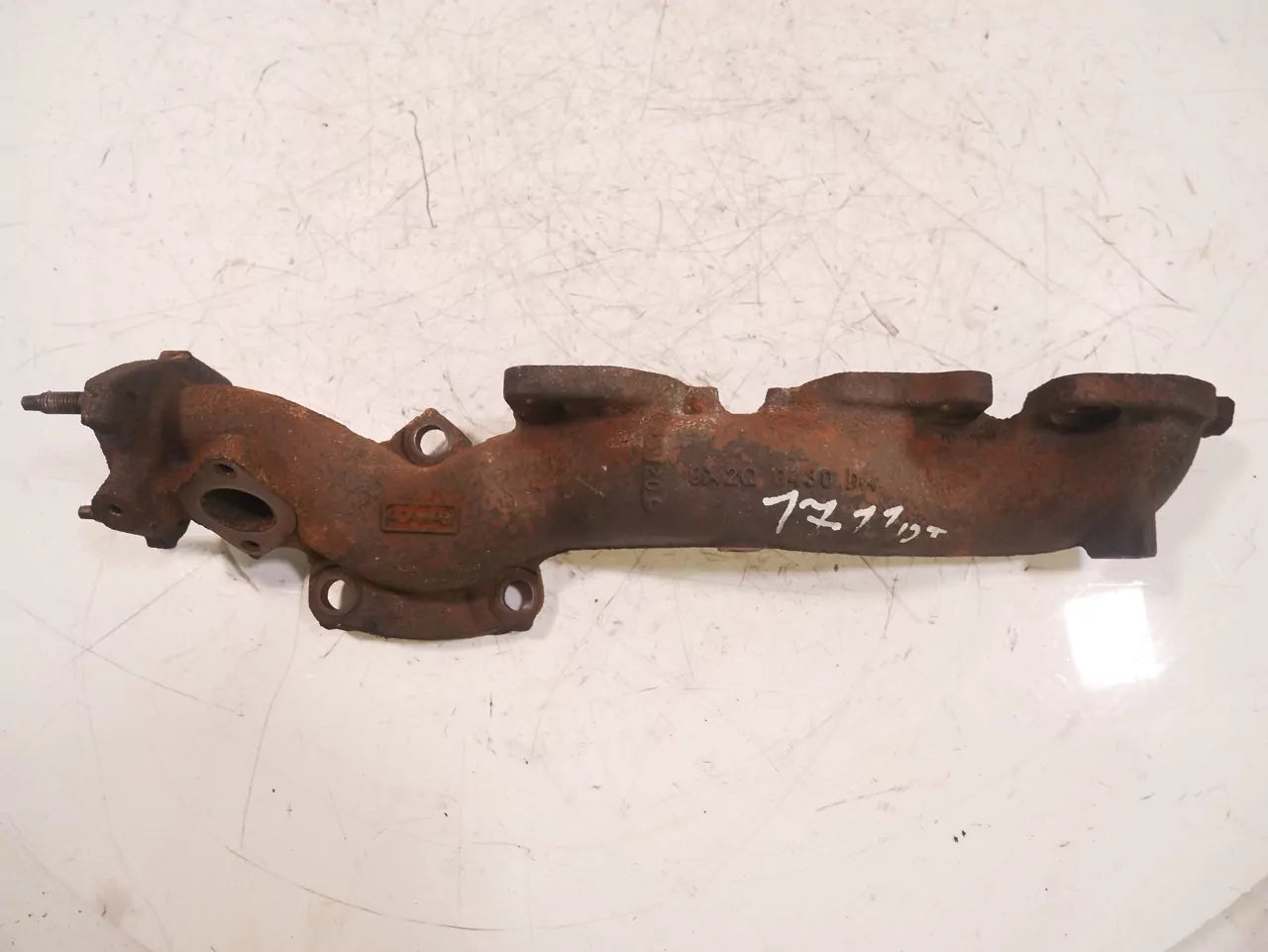 Colector de escape Jaguar 3,0 D Diesel DOHC 306DT AJTDV6 9X2Q-9430-DA