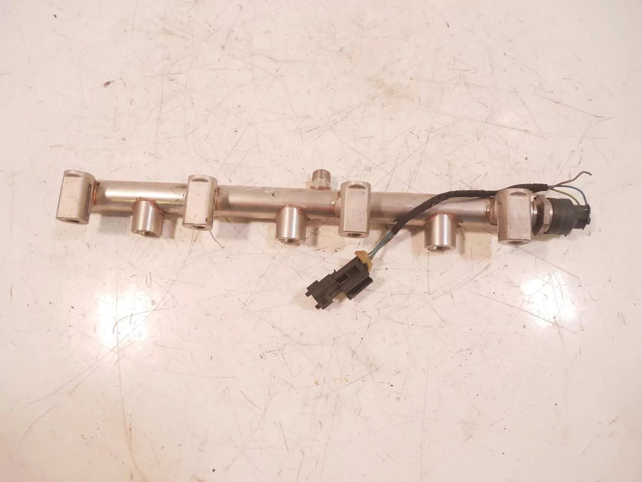 Rampa de inyectores Maserati 3,0 S Q4 V6 M156B M156 000283628