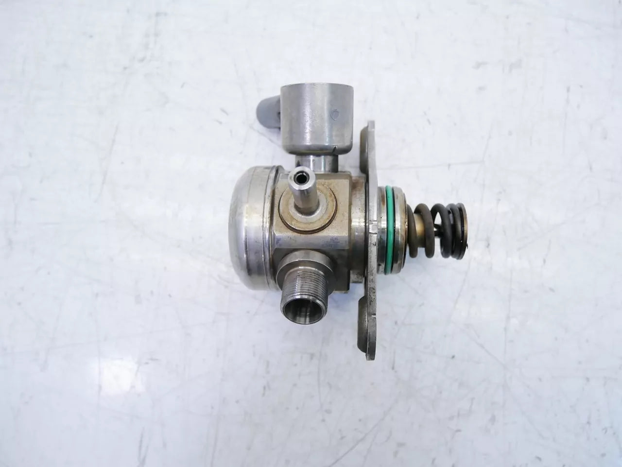 Bomba de combustible Mercedes-Benz 1,6 270.920 A2700700501