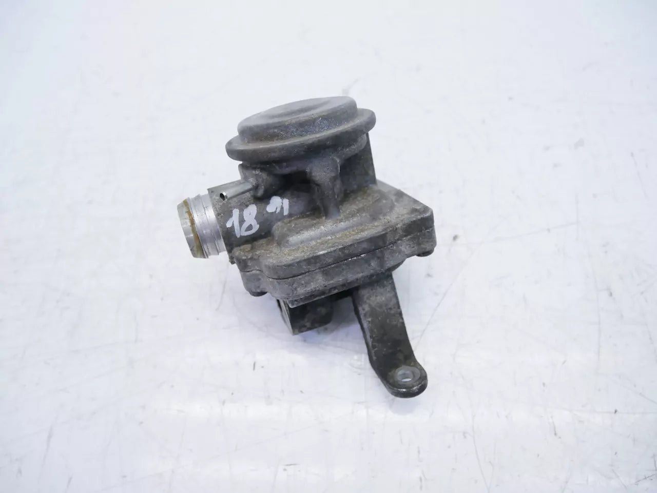 Válvula EGR Mercedes-Benz 6,2 V8 ML R 63 AMG M 156.980 A1561401060