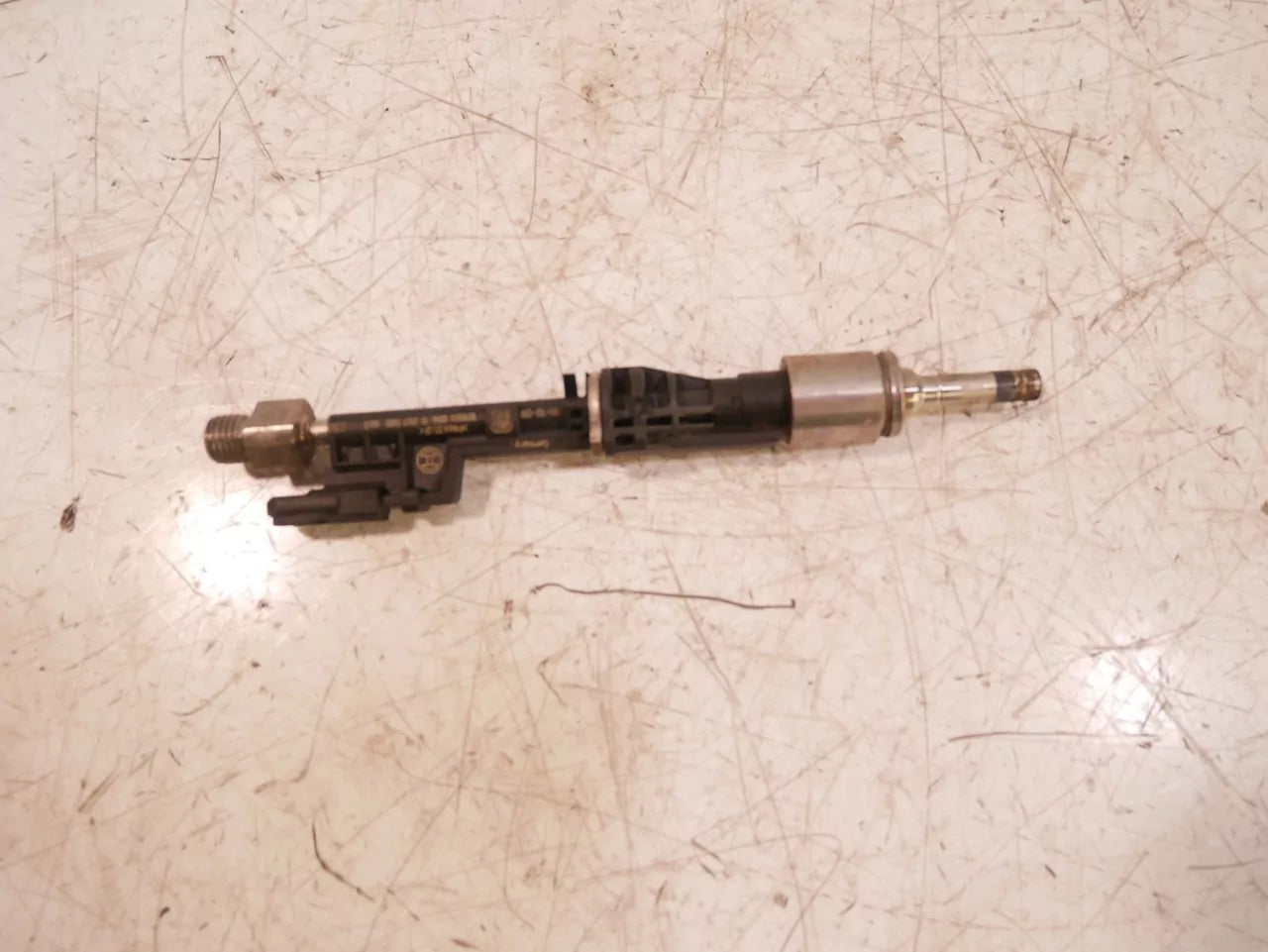 Inyector Boquilla de inyección BMW 3,0 535i 535 N55B30A N55 7568607