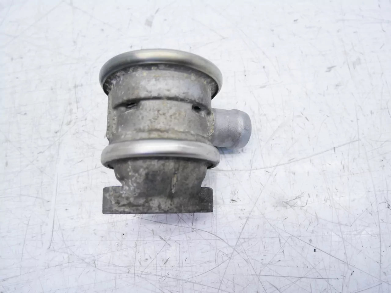 Válvula EGR Porsche Cayenne 9PA 4.5 V8 Turbo S M48.50 48.50 M48 94811320351