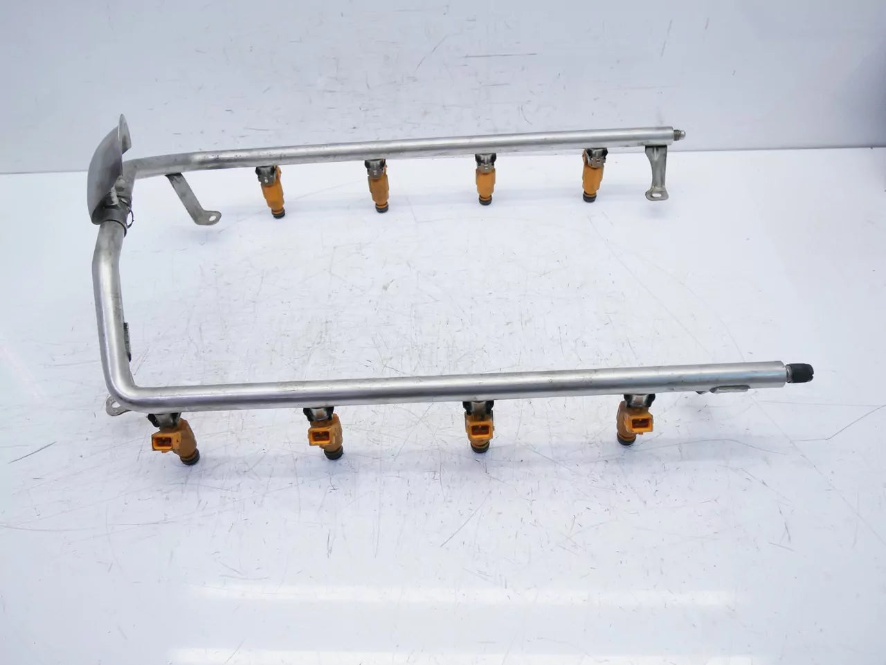 Rampa inyectora Porsche Cayenne 4.5 V8 Turbo S M48.50 48.50 M48 94811011303