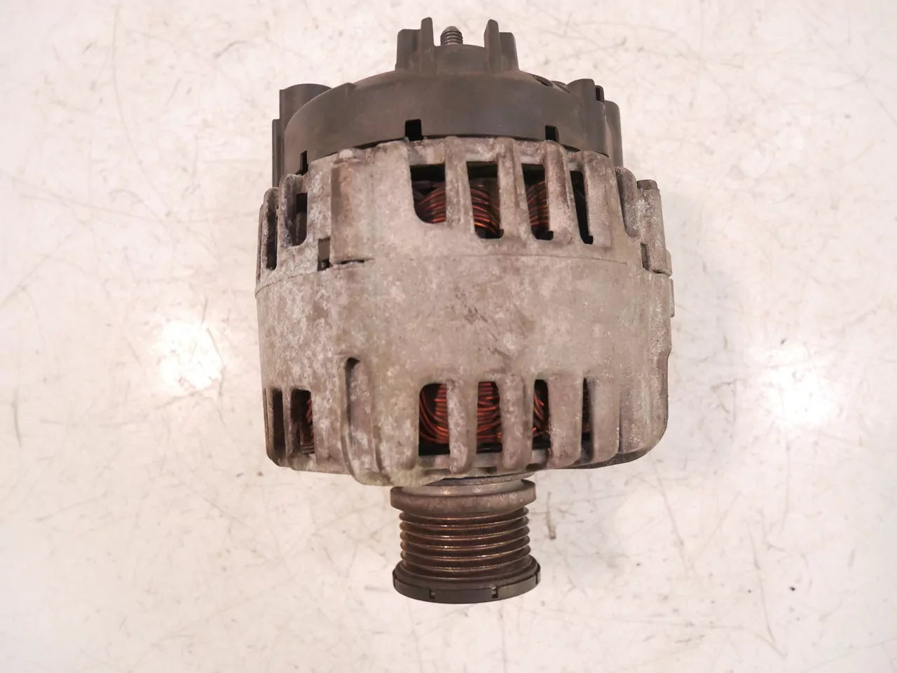 Alternador Audi Seat Skoda 1,6 TDI CLHA CLH 03L903023LX