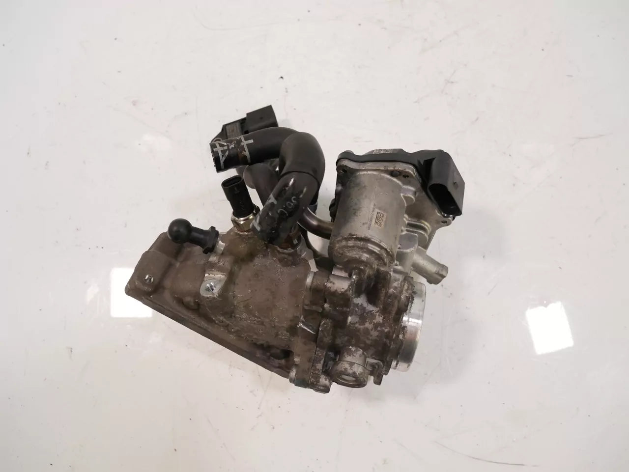 Válvula EGR Audi Seat Volkswagen 2,0 TDI CRBC CRB 04L128063P