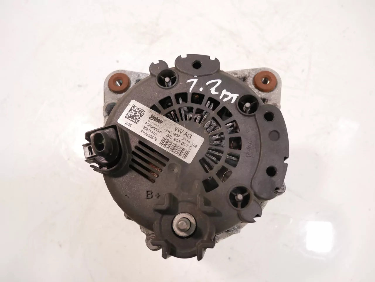 Alternador Audi 2,0 TDI DDDA DDD 04L903017C