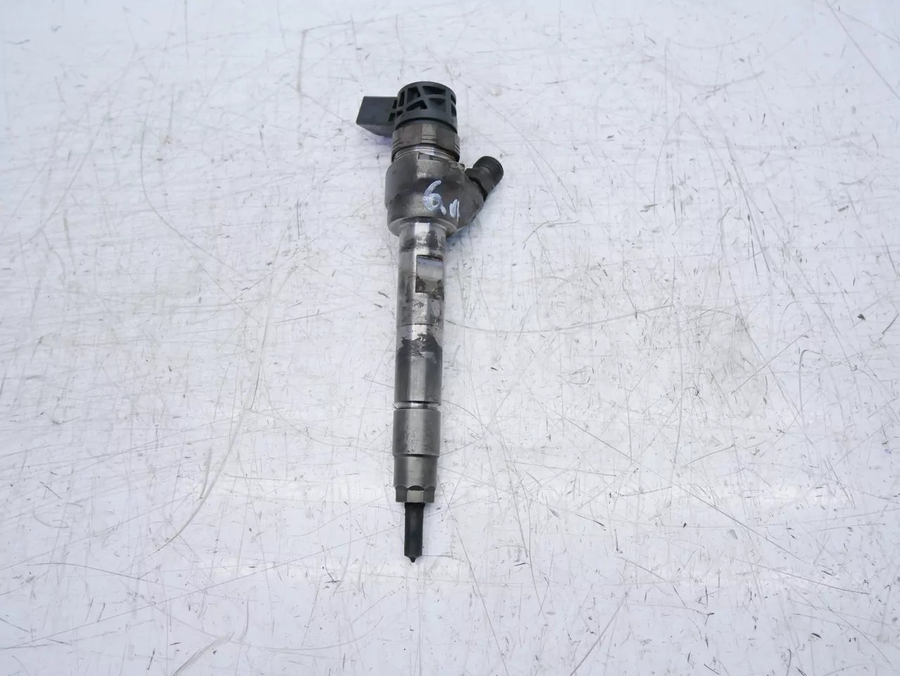 Inyector Boquilla de inyección BMW 2,0 Diesel 218 d B47C20A B47 8514146