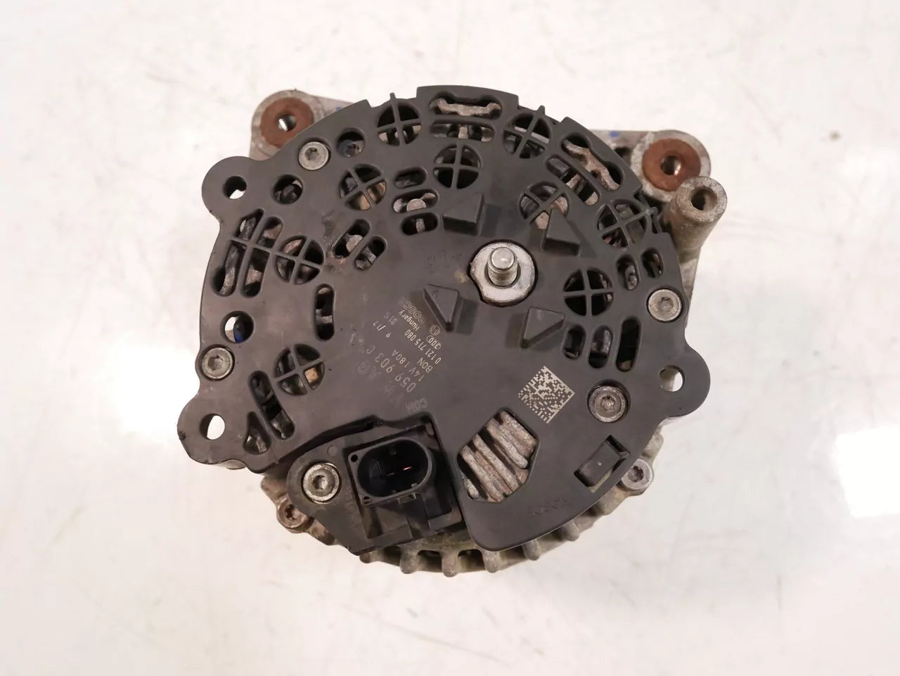 Alternador Audi 3,0 TDI Quattro CRCA CRC 059903018F