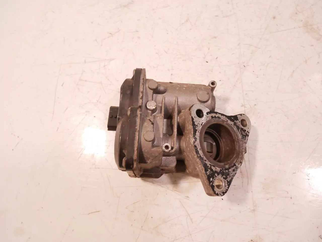 Válvula EGR Renault 1,5 dCi Diesel K9K608 147104647R