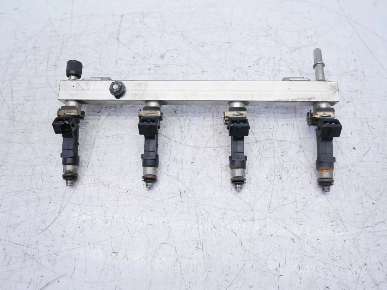 Rampa de inyectores Opel 1,4 B14XER A14XER LDD 55572731