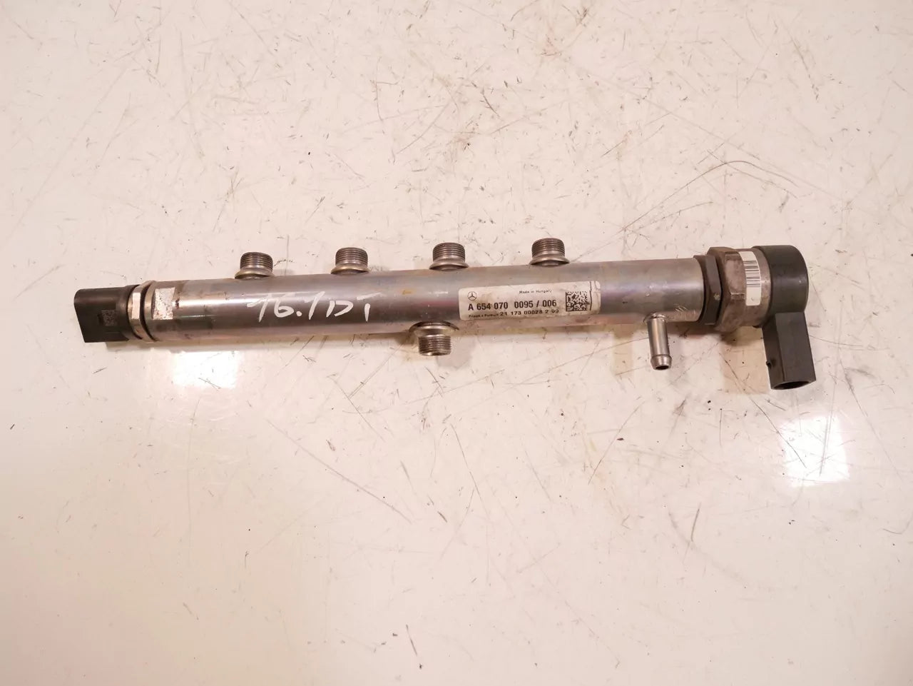 Rampa inyectora Mercedes-Benz 2,0 CDI Diesel OM 654.920 A6540700095