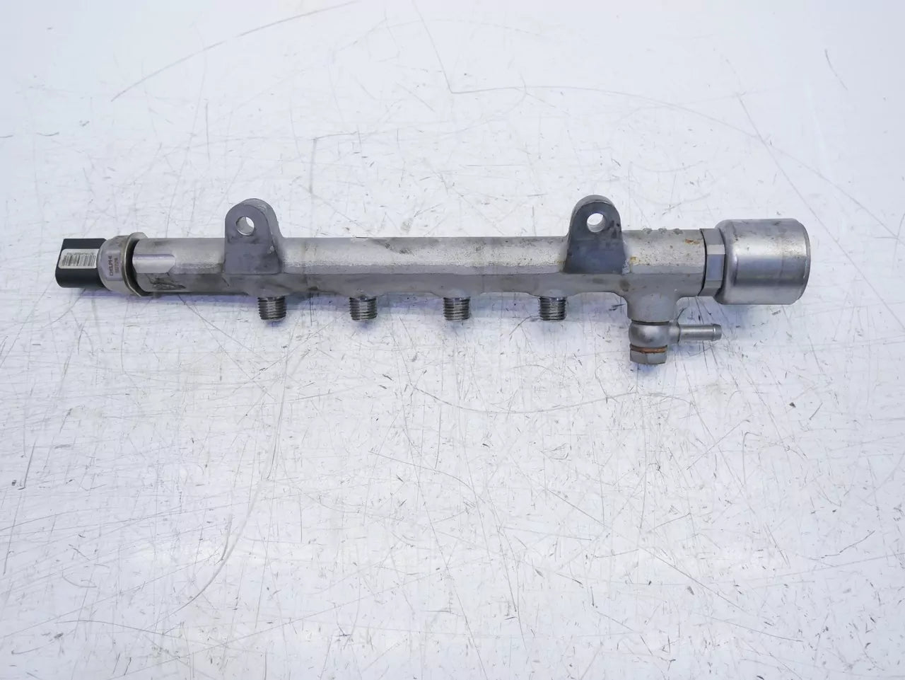 Rampa inyectora Mercedes-Benz 2,2 CDI C 220 250 OM 651.921 A6510700495