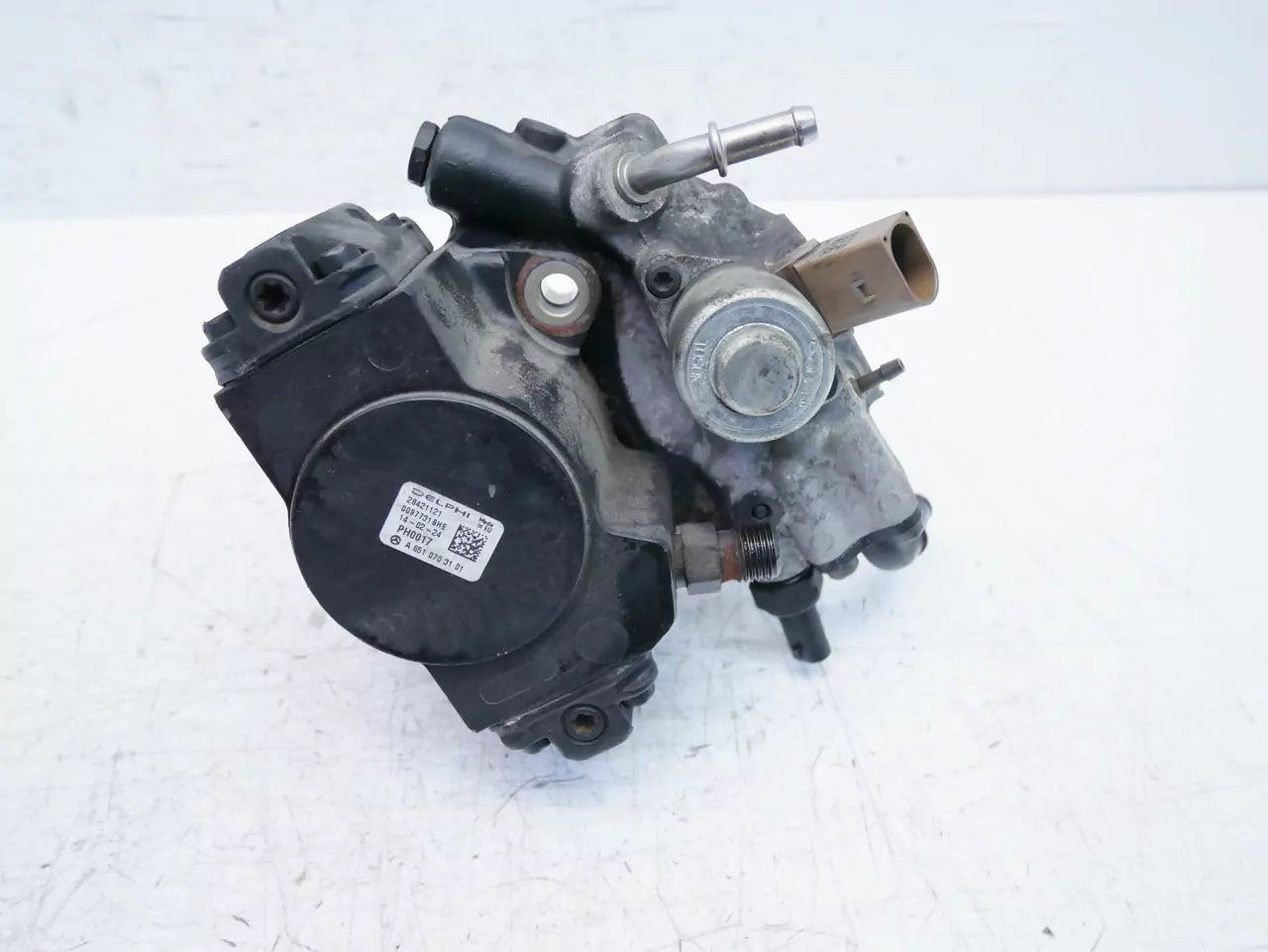 Bomba de alta presión Mercedes-Benz 2.2 CDI C 220 250 OM 651.921 A6510703101