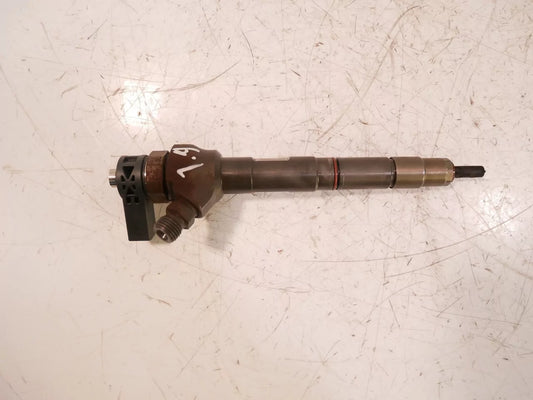 Inyector Boquilla de inyección Volkswagen 2,0 TDI Diesel CFGC CFG 03L130277Q