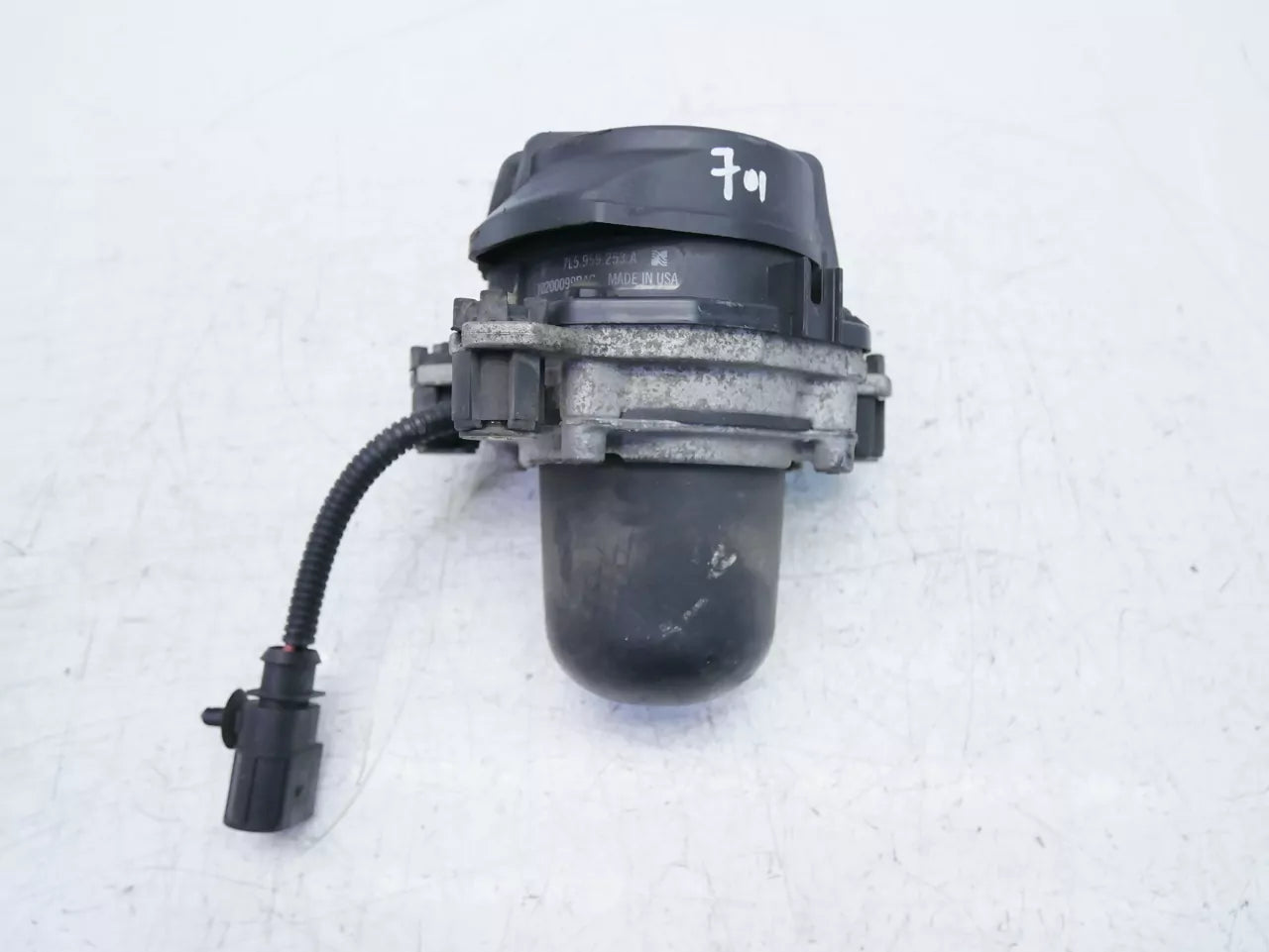 Bomba de aire secundario Porsche 4,5 S V8 M48.00 48.00 7L5959253A
