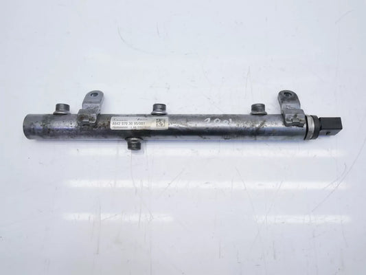 Rampa inyectora Mercedes-Benz 3,0 CDI S350 S 350 OM 642.861 A6420703095