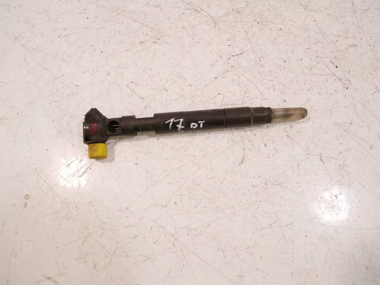 Inyector Boquilla de inyección Mercedes-Benz 2,2 CDI OM 651.911 A6510704987