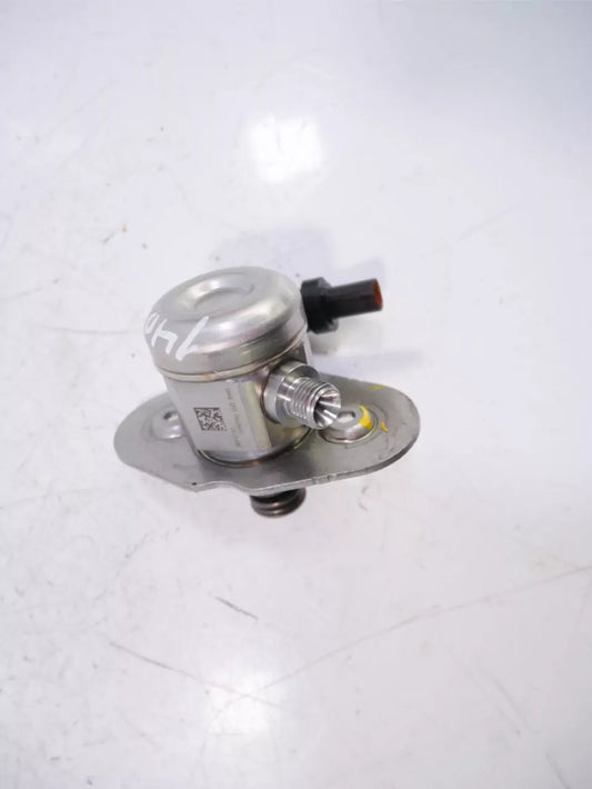 Bomba de combustible BMW 2,0 420 425 i B48B20A B48B 7642466