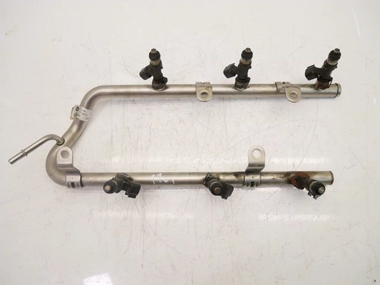 Rampa de inyectores Chrysler Dodge 3,5 V6 EGG 107667 1890AB