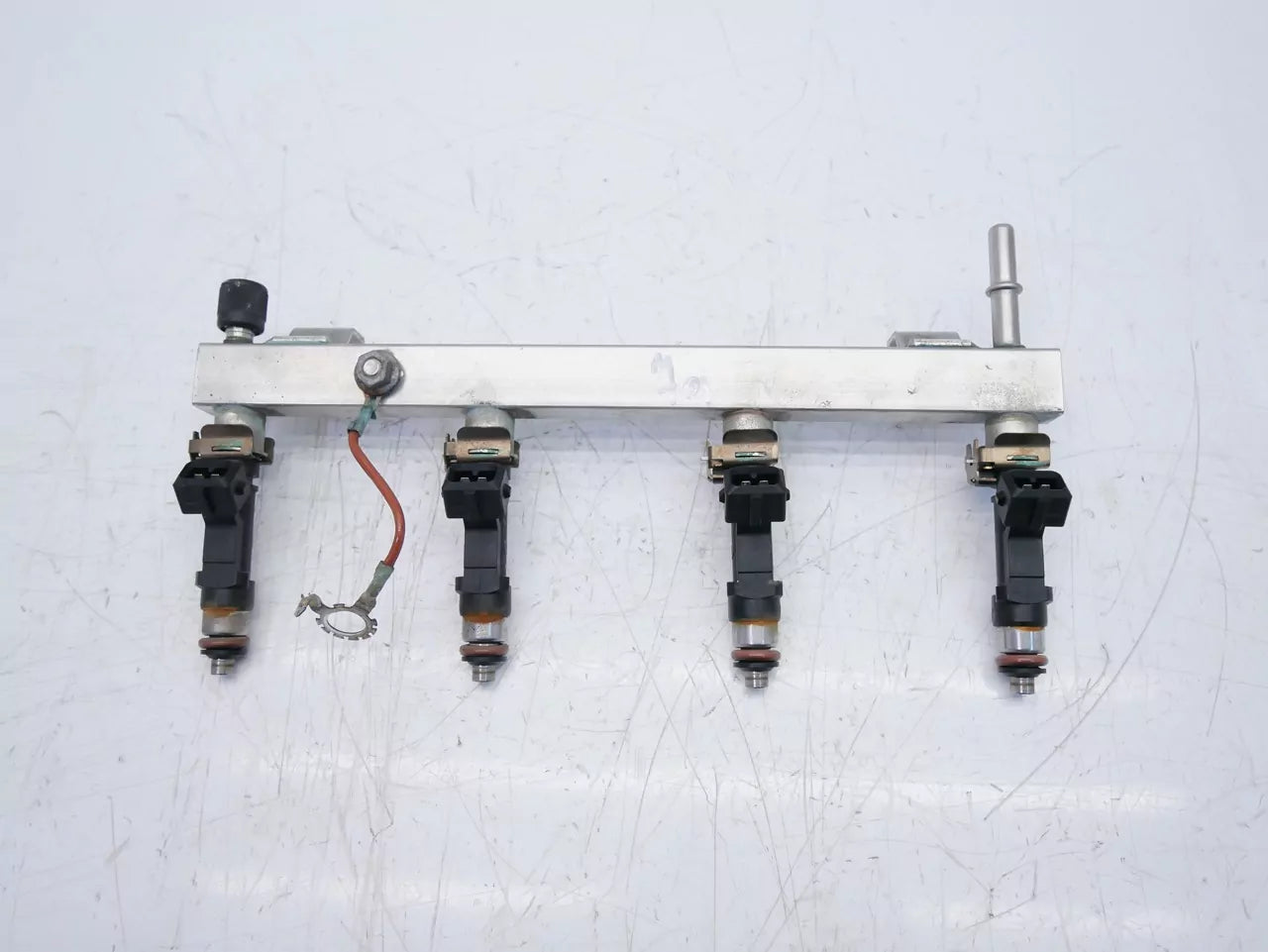 Rampa de inyectores Opel 1,4 gasolina B14XER A14XER LDD 55572731