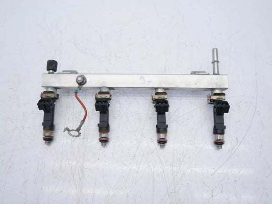 Rampa de inyectores Opel 1,4 gasolina B14XER A14XER LDD 55572731