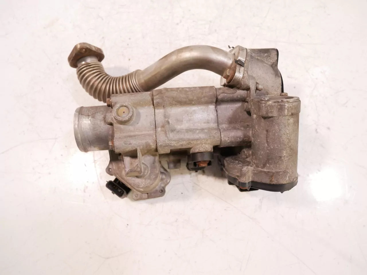 Válvula EGR Nissan Opel Renault 2,3 DCI CDTI M9T M9T870 LWL 8200987453