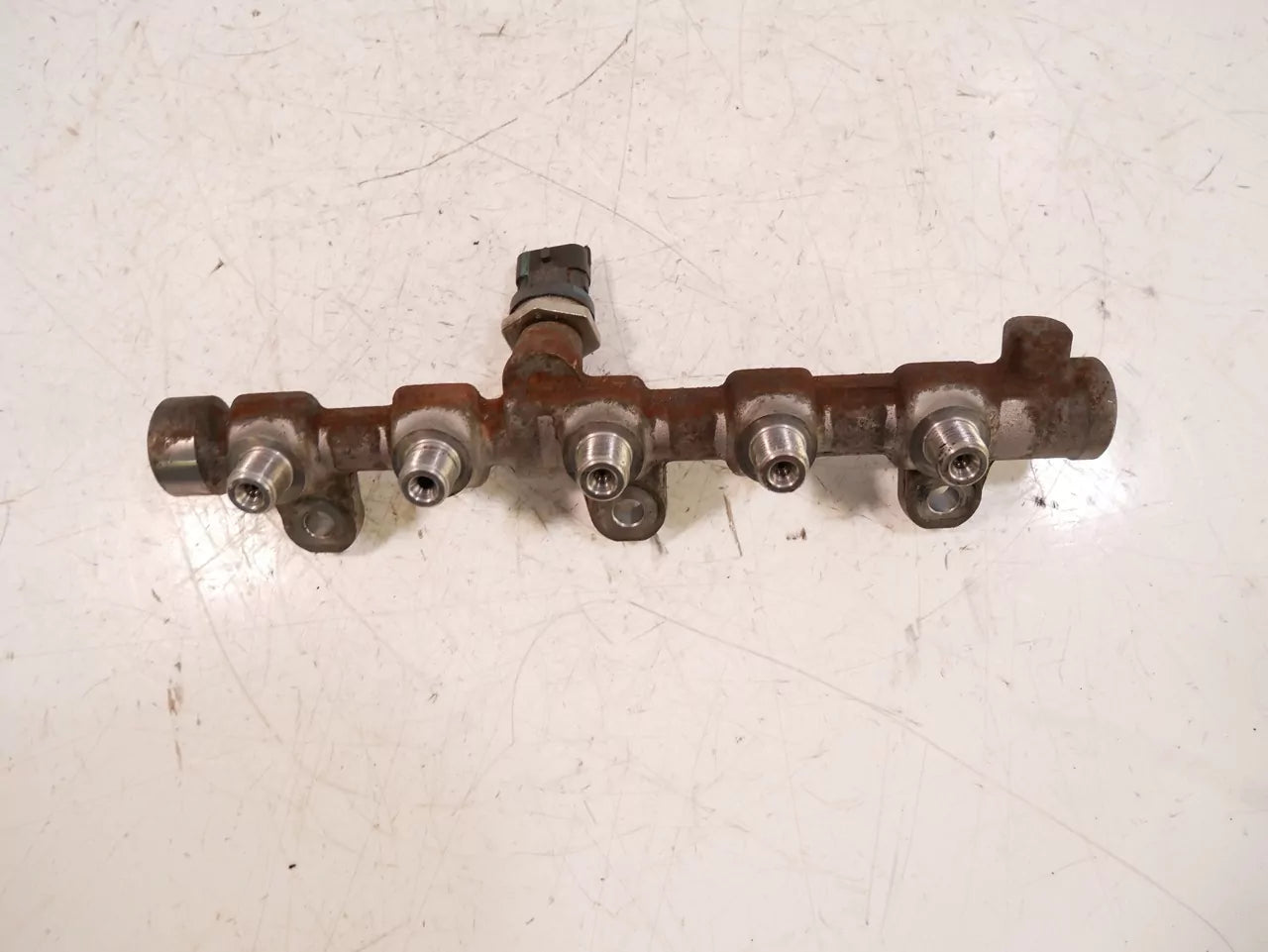 Rampa inyectora Nissan Opel Renault 2,3 DCI CDTI M9T M9T870 LWL 175215697R